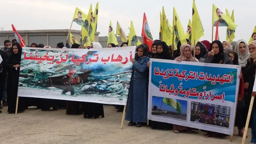 Li Eyn Îsayê meşa li dijî êrişan