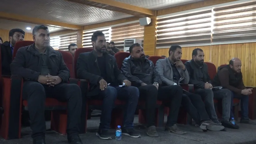 Desteya Xizmetguzarî û Şaredariyan a Dêrazorê civîna xwe ya salê li dar xist