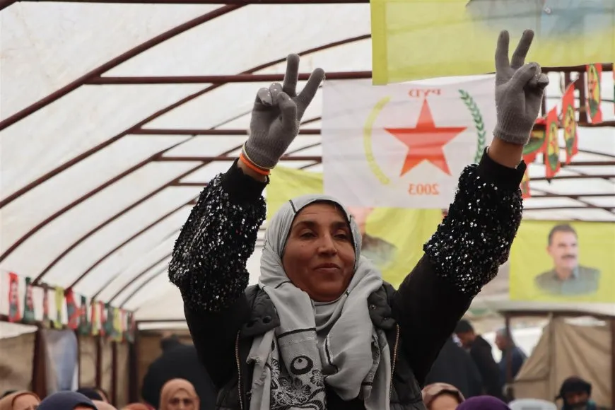 Xelkê Qamişlo: Em ê berxwedana li dijî êrişên dagirkeriyê dewam bikin