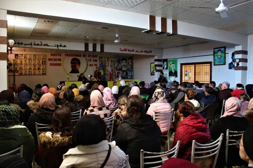 Li Hesekê û Helebê Şehîdên Komkujiya Parîsê hatin bibîranîn