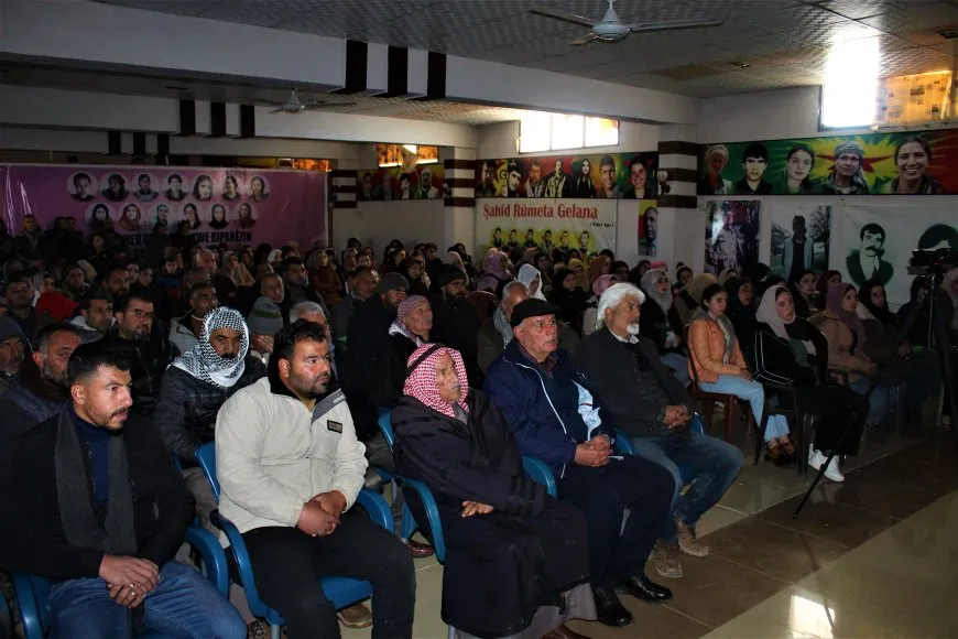 Li Hesekê û Helebê Şehîdên Komkujiya Parîsê hatin bibîranîn