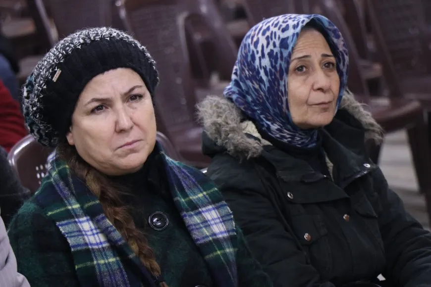 Li Hesekê û Helebê Şehîdên Komkujiya Parîsê hatin bibîranîn
