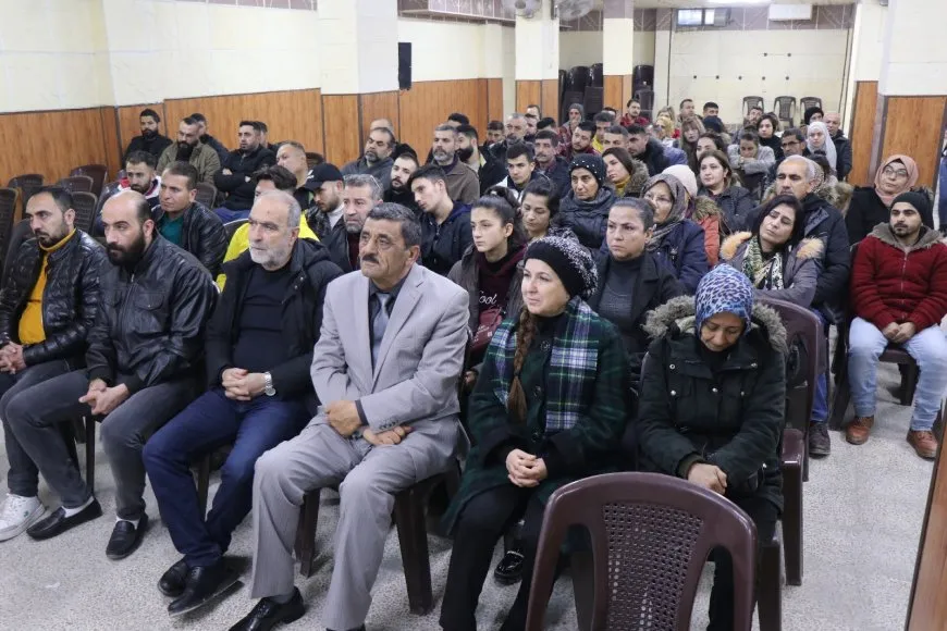 Li Hesekê û Helebê Şehîdên Komkujiya Parîsê hatin bibîranîn