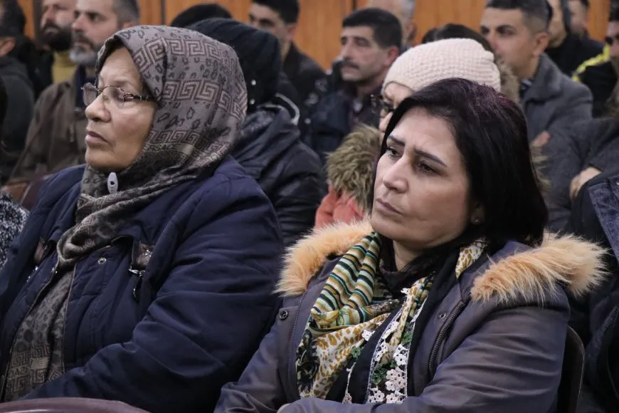 Li Hesekê û Helebê Şehîdên Komkujiya Parîsê hatin bibîranîn