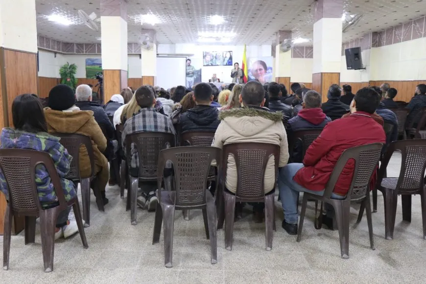 Li Hesekê û Helebê Şehîdên Komkujiya Parîsê hatin bibîranîn