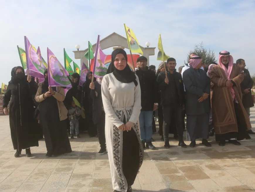 Meclisa Jinan ji bo komkujiya Parîsê bang kir
