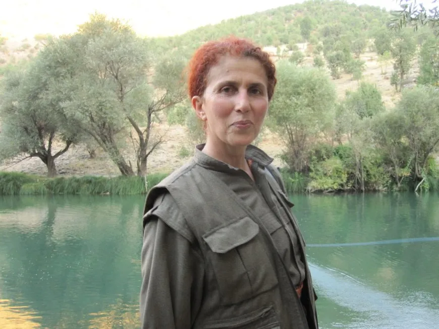 Serpêhatiya Sakîneyê Doktrîna Azadiyê - NAGIHAN AKARSEL