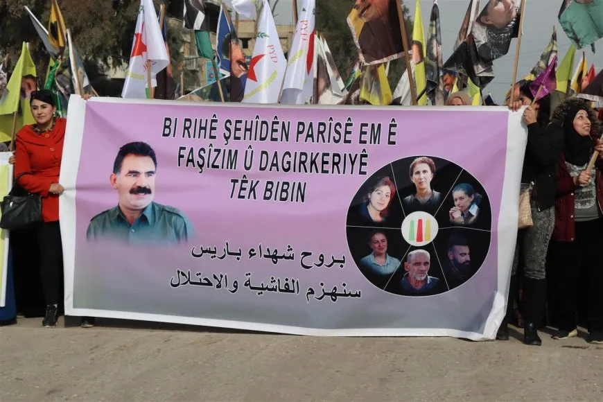 Li gelek navendan bîranînên şehîdên Komkujiya Parîsê