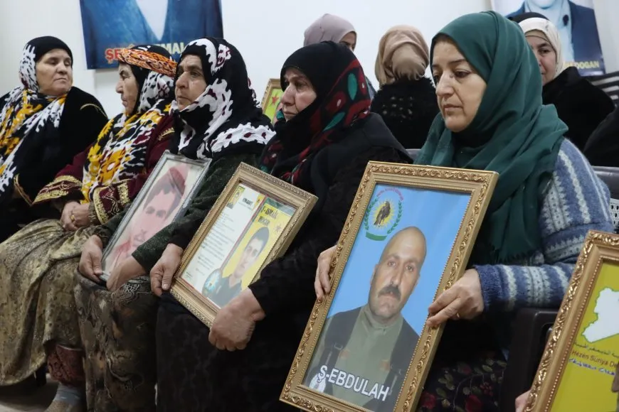 Li Amûdê 49 şehîd hatin bibîranîn