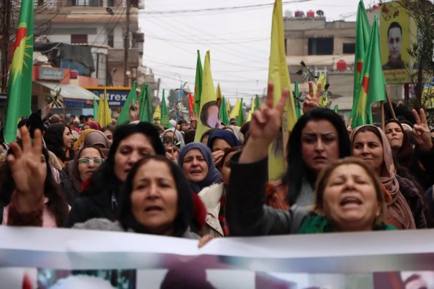 Hovîtiya li hemberî jinan a li Efrînê hat şermezarkirin