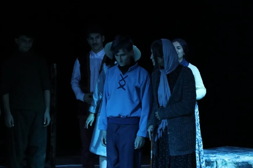 Di roja 3ˊyan a Festîvala Mîtan de şanoya ˊÇeperˊ hate pêşkêşkirin