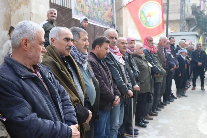 Ji bo malbata fermandarê YPG’ê sardana sersaxiyê