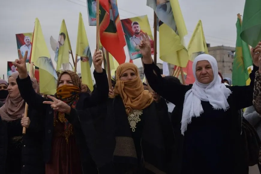 Gelên Bakur û Rojhilatê Sûriyeyê êrişên Tirkiyeyê şermezar kirin