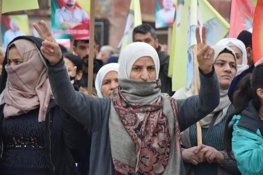 Gelên Bakur û Rojhilatê Sûriyeyê êrişên Tirkiyeyê şermezar kirin