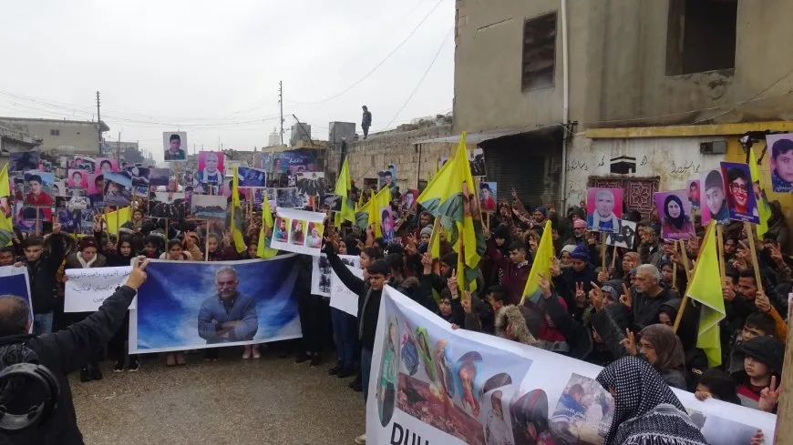 Gelê Efrîn û Şehbayê li dijî êrişan daket qadan