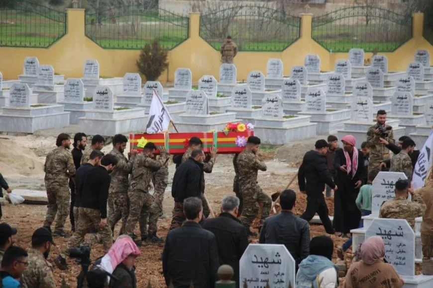 Xelkê Minbicê şehîd Kerîm Îbrahîm oxir kir