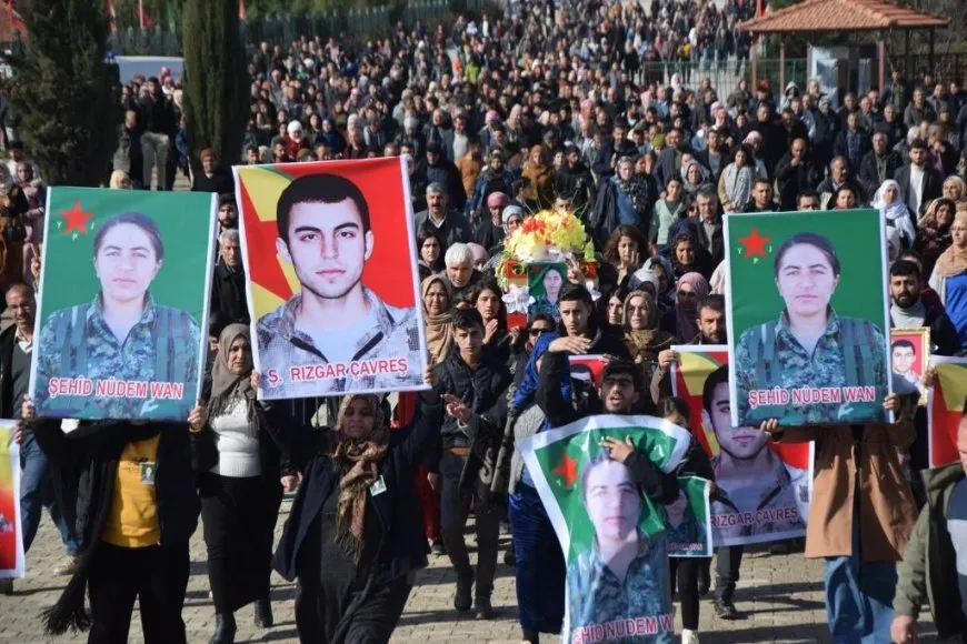 Şehîd Nûdem li Kobanê spartin axê
