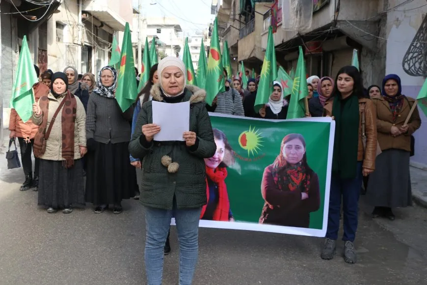 Kongra Star banga aşkerakirina kujerên Zelal Zagros kir