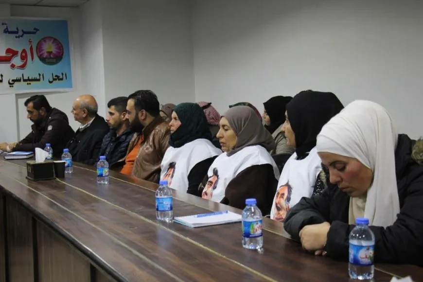 Li Minbicê panela ˊÇareserkirina dozên Rojhilata Navîn di Îmraliyê de yeˊ hate lidarxistin
