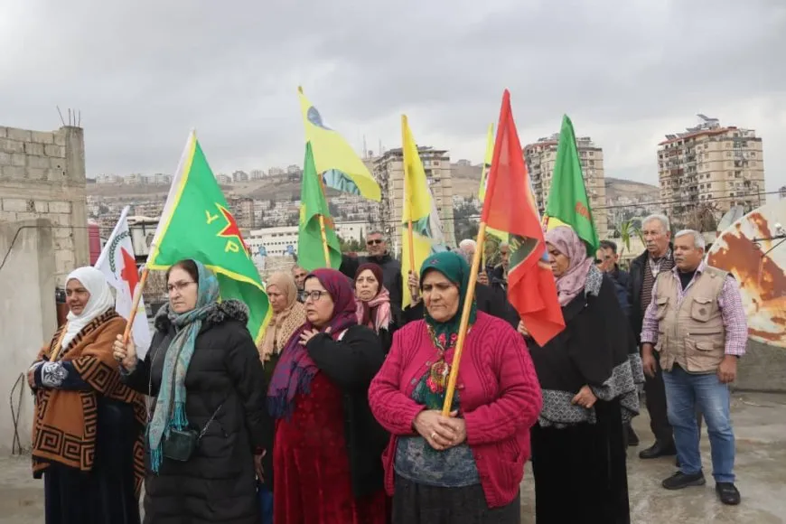 Li Şamê qetilkirina têkoşer Zelal Zagros hat şermezarkirin