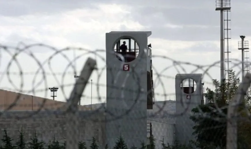 Çalakiya Greva birçîbûnê bi biryardarî berdewam dike