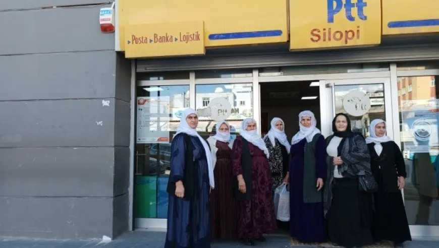 Dayikên Aştiyê kum û patîkên rêsandin ji Îmraliyê re şandin
