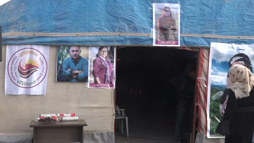 Di merasîma Zelal Zagros de xelkê Dêrazorê soza şopandina rêça wê da