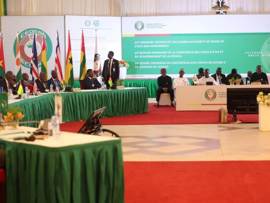 3 dewletên Afrîkayê ji koma ECOWAS’ê vedikişin
