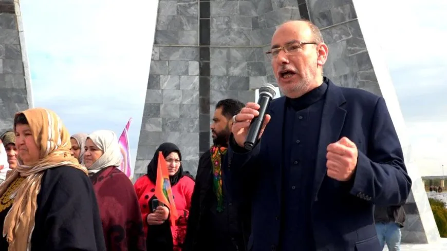 Şêniyên kantona Firatê şehîd Birusk Zendûra oxir kir