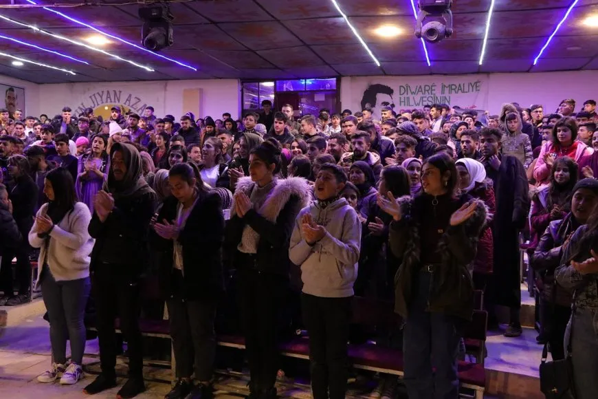 Tevgera Ciwanên Şoreşger konferansa xwe ya 3'emîn li dar xist