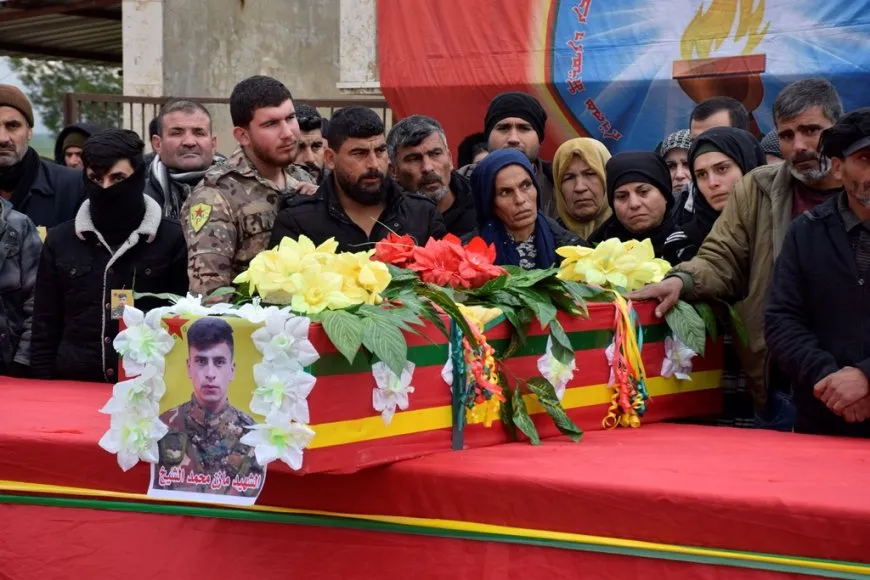 Şêniyên Dêrikê şehîd Mazin Şêx oxir kir