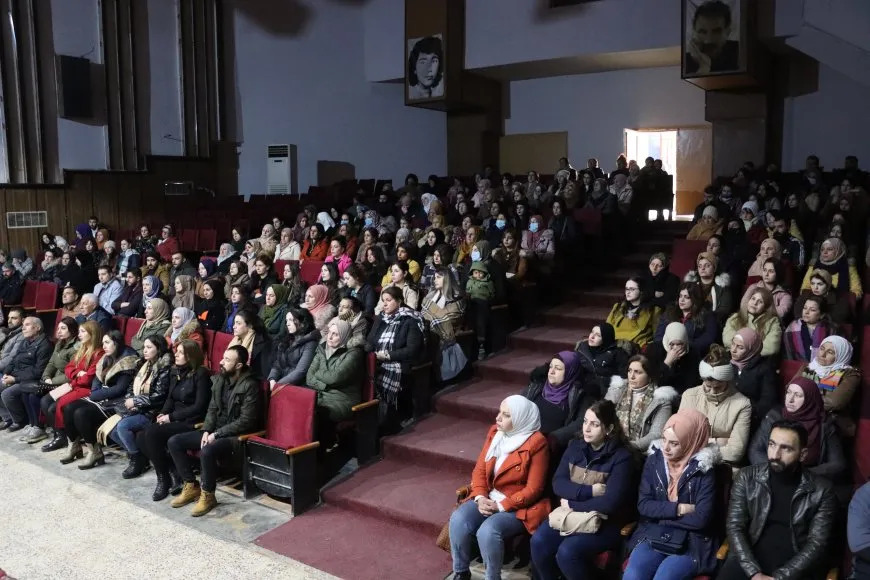 Li ser komploya navneteweyî li Qamişloyê semîner hat dayîn