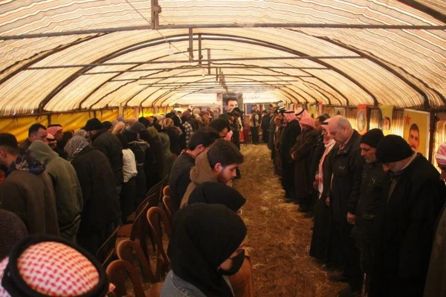 Xelkê Minbicê sersaxî ji malbata şehîd Ciwan re xwest