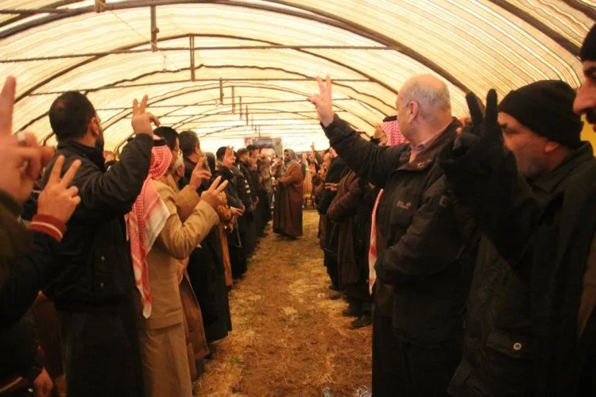 Xelkê Minbicê sersaxî ji malbata şehîd Ciwan re xwest