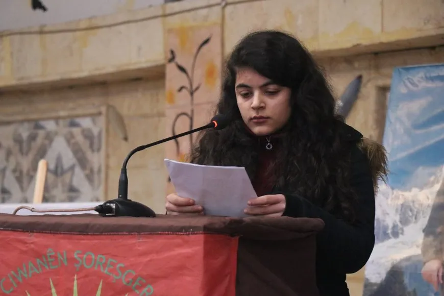 Ciwanên Helebê konferansa xwe bi sozdayîna belavkirina fikrên Rêbertî bi dawî kir