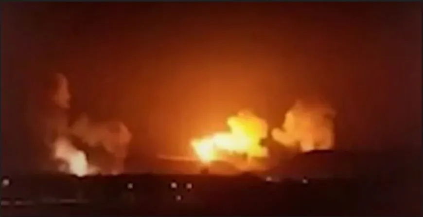 Amerîka û Brîtanyayê bajarekî Yemenê hedef girt