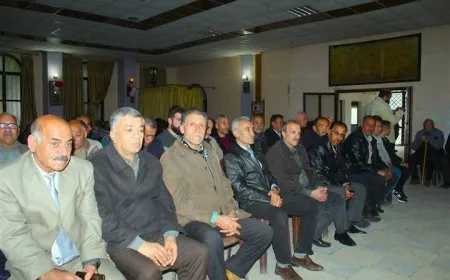Meclisa navçeya Til Temirê 2 malbat li hev anîn