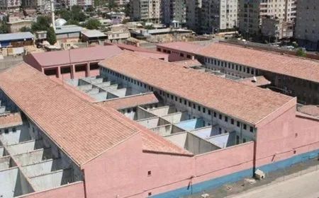 Greva birçîbûnê ya girtiyên azadiyê di roja xwe ya 79’an de ye