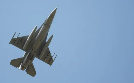 Navenda Himêmîm: Îsraîl balafirgeha Helebê bombebaran kir