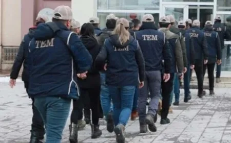 Di operasyonên qirkirina siyasî de gelek kes hatin girtin