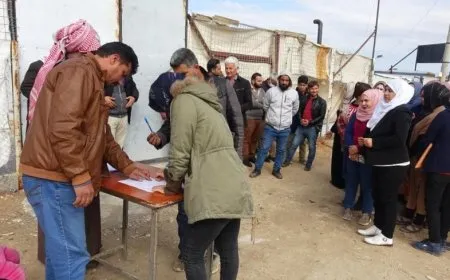 Koçberên Girê Spî ji bo azadiya Rêber Abdullah Ocalan îmzeyan didin