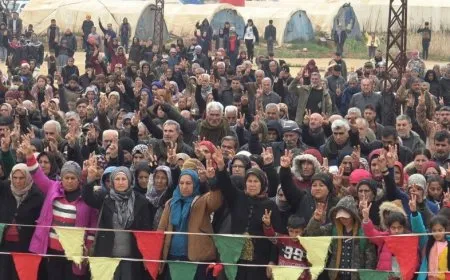 Ji bo şehîd Şîlan û şehîd Şoreş li Şehbayê merasîma sersaxiyê li dar ket