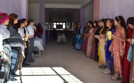 Yekemîn çalakiyên 8'ê Adarê dest pê kir