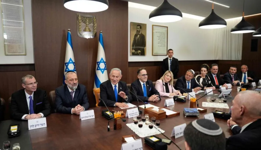Hikumeta Îsraîlê ji bo guftugokirina agirbesta bi Hemasê re civiya