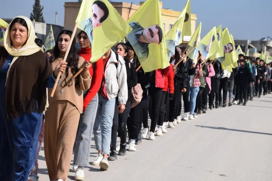 Li herêmên Bakur û Rojhilatê Sûriyeyê Komploya Navneteweyî hat şermezarkirin