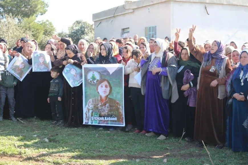 'Rêya min têkoşîn e û dev ji parastina xaka xwe bernadim'
