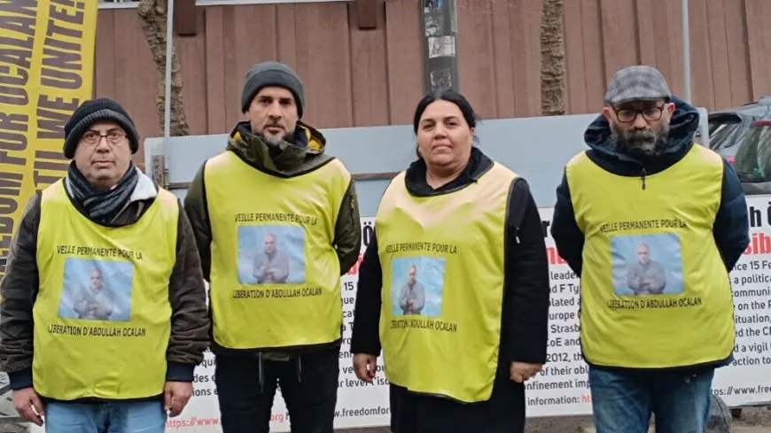 Continúa la vigilia por la liberación del líder Abdullah Ocalan en Estrasburgo