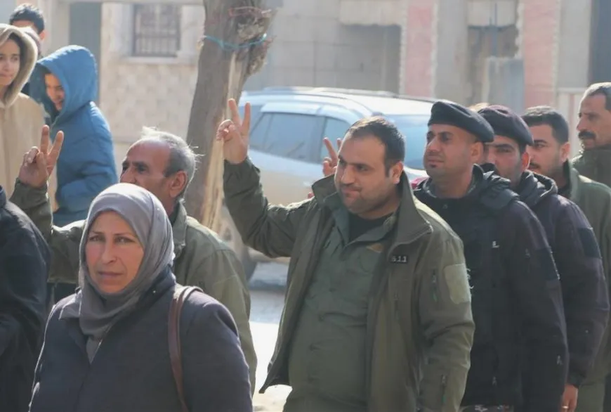 Sersaxî ji malbatên 5 şehîdan re hat xwestin