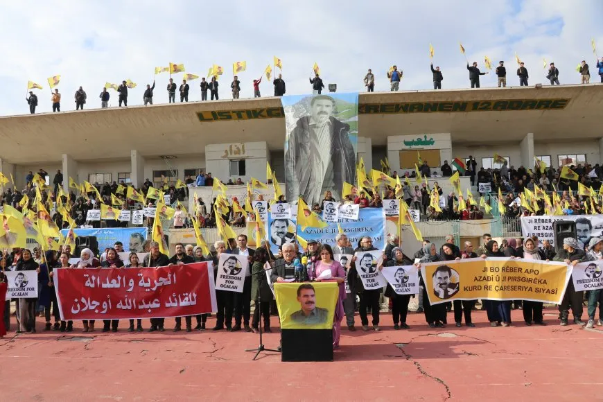 Ji bo azadiya Rêber Abdullah Ocalan kampanyaya komkirina îmzeyan
