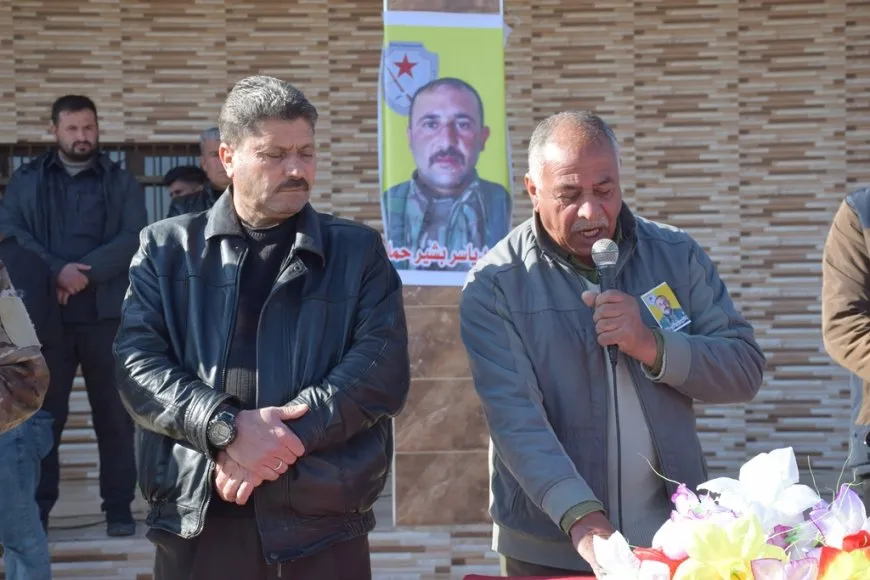 Şehîd Yasir El Hemade hat oxirkirin